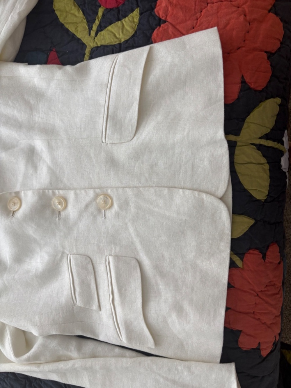 Elegant, Classic Ralph Loren White Linen Blazer 4P - Picture 5 of 6